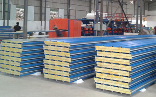 称多彩钢岩棉板房多少钱一平米